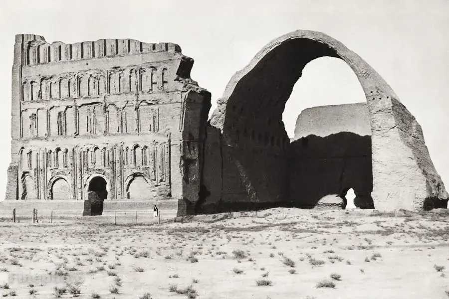 The great brick arch of Taq Kasra, the ruined Sasanian palace at Ctesiphon in modern Iraq